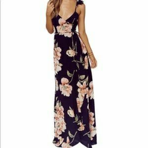 Nwt Haoduoyi black floral wrap dress